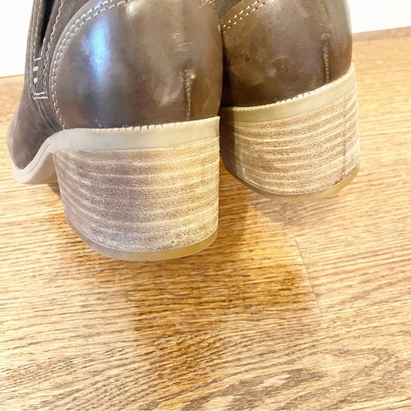 Clarks | Women's Brown Maypearl Daisy Suede Ankle Bootie Size 9 - Picture 7 of 12